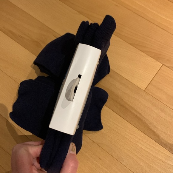 🆓 w $30 purch -NWT Boy 6 Pack Crew Navy Blue Socks - size XL (shoe size Y 7-8) - Picture 6 of 8